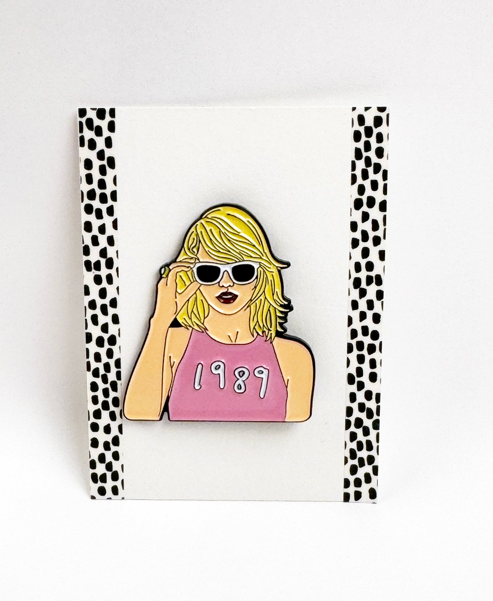Taylor Swift 1989 Enamel Pin