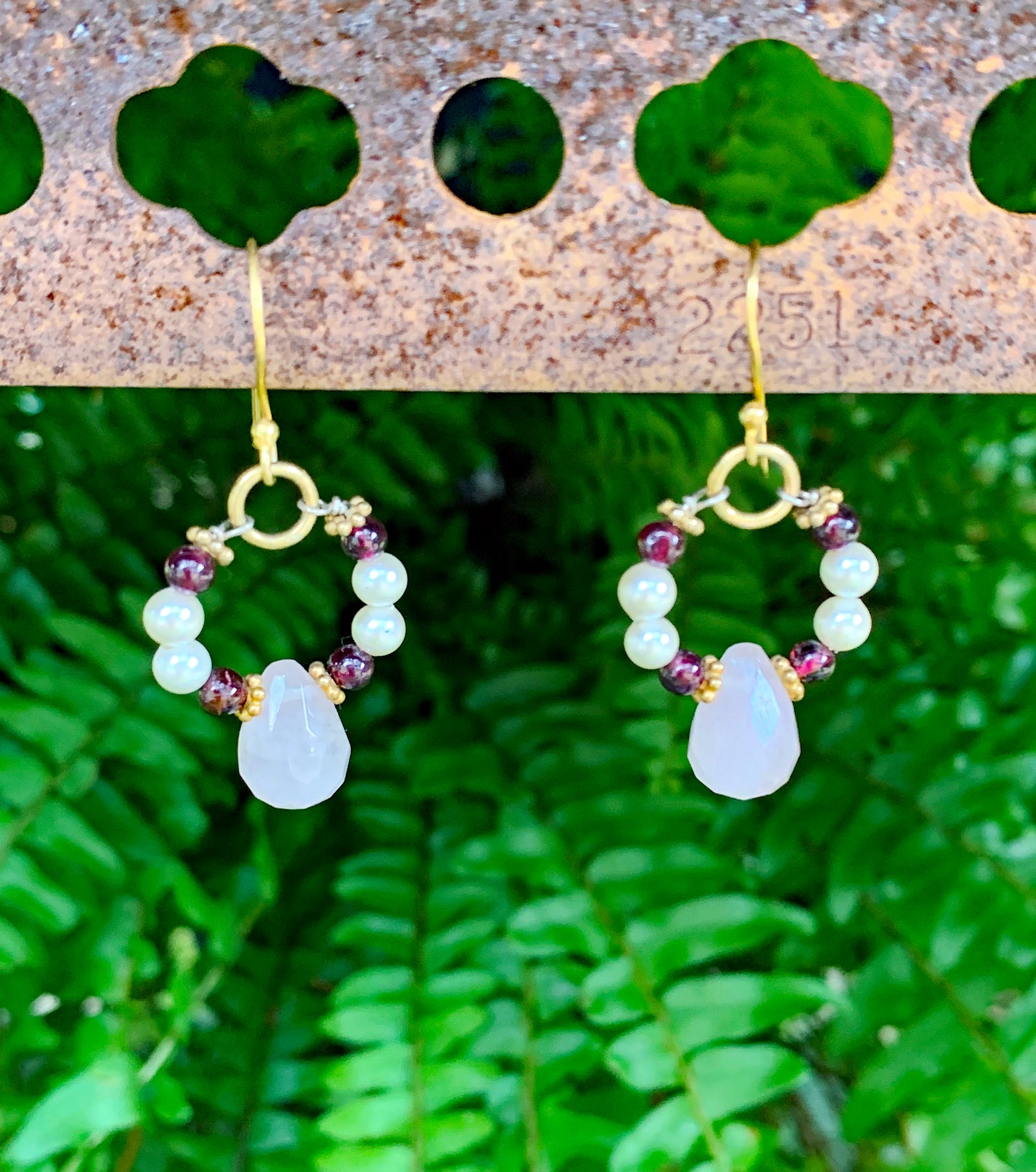 Petit Regal Hoop Earings