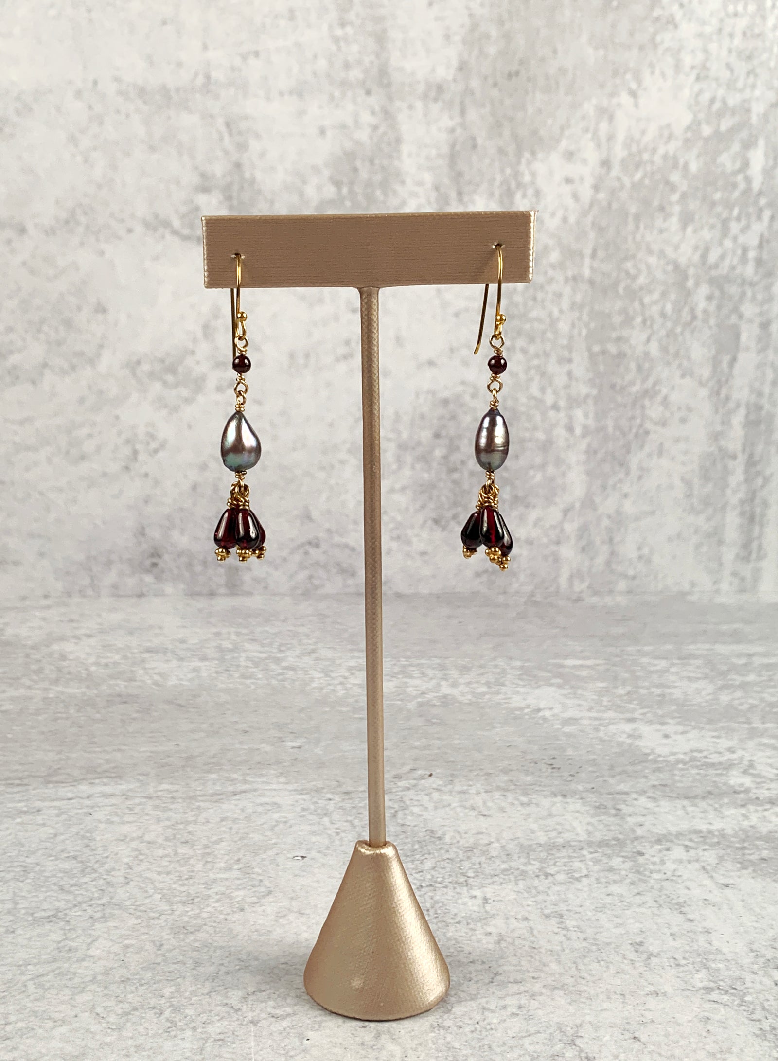Freshwater Pearls and Garnet Earrings